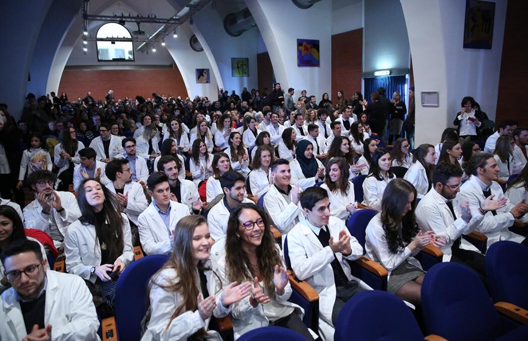 BENVENUTI IN CORSIA – A Marzo gli studenti UPO entrano in reparto