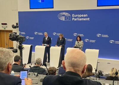 Conferenza stampa durante la plenaria di Marzo